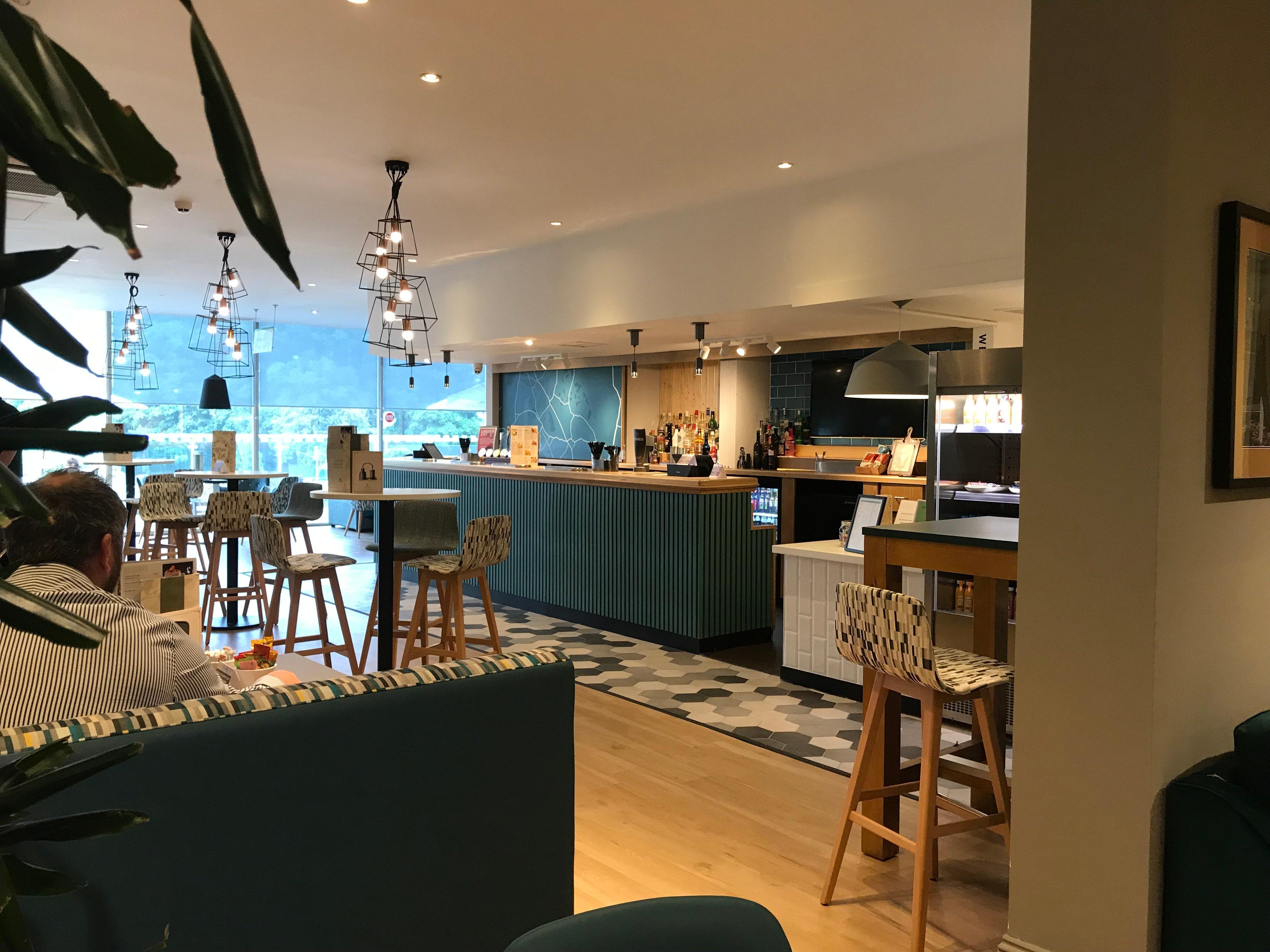Holiday Inn Rugby-Northampton M1 Jct18 By Ihg Crick  Exterior photo