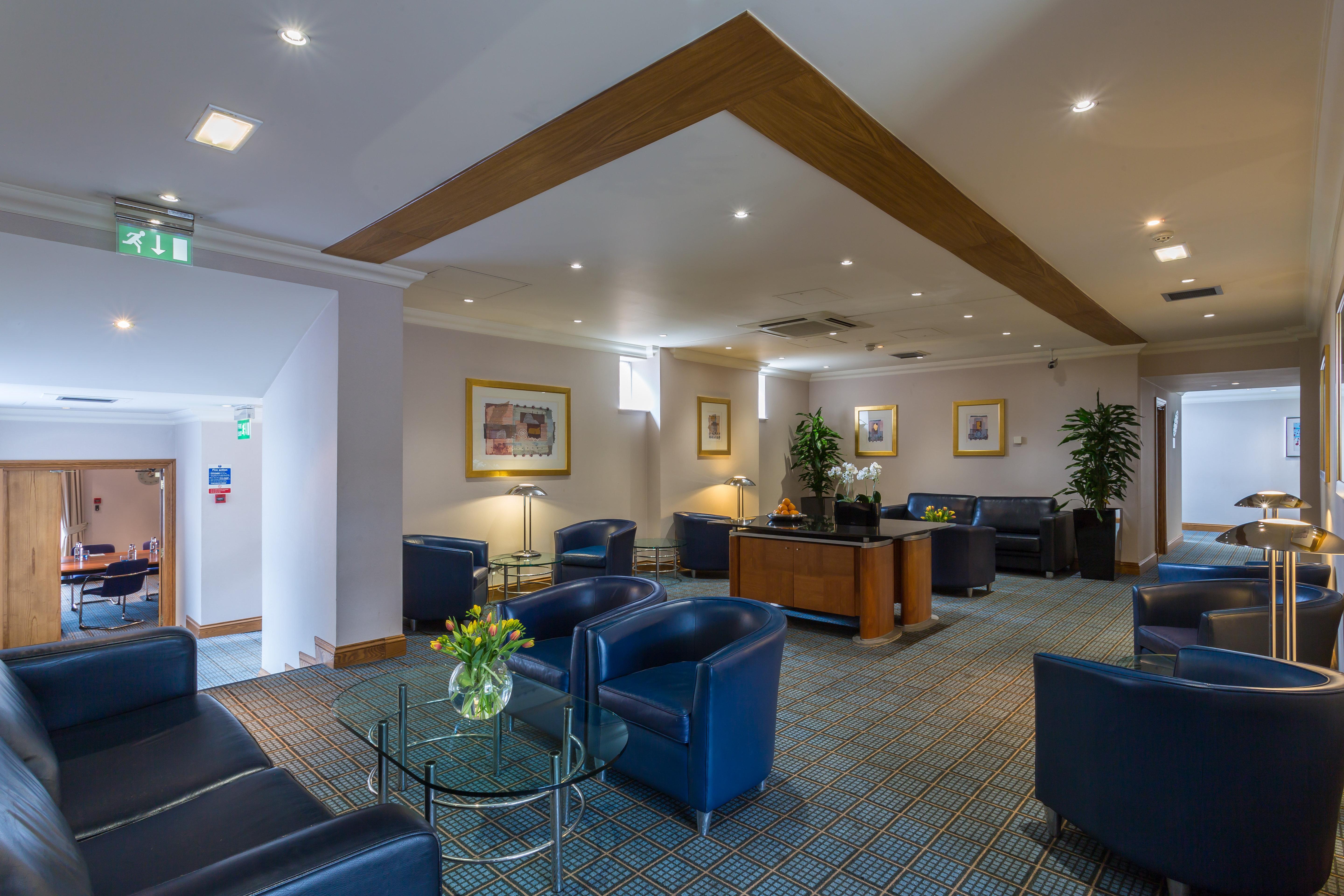 Holiday Inn Rugby-Northampton M1 Jct18 By Ihg Crick  Exterior photo